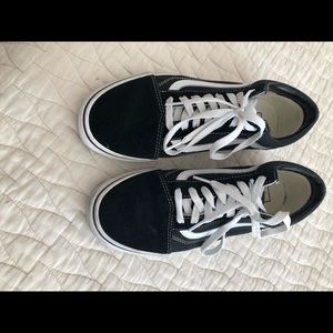 VANS WOMENS SIZE 91/2 MENS SIZE 8